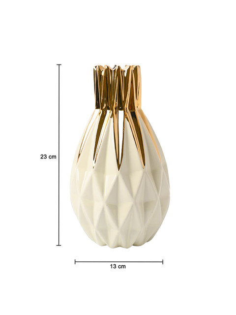 MARKET99 Cream Coloured Ceramic Flower Vase - Image 5
