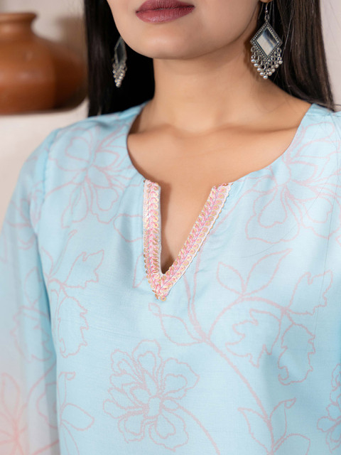 WEAVLLITE Ombre Dyed Sequinned Kurta With Palazzos - Image 2