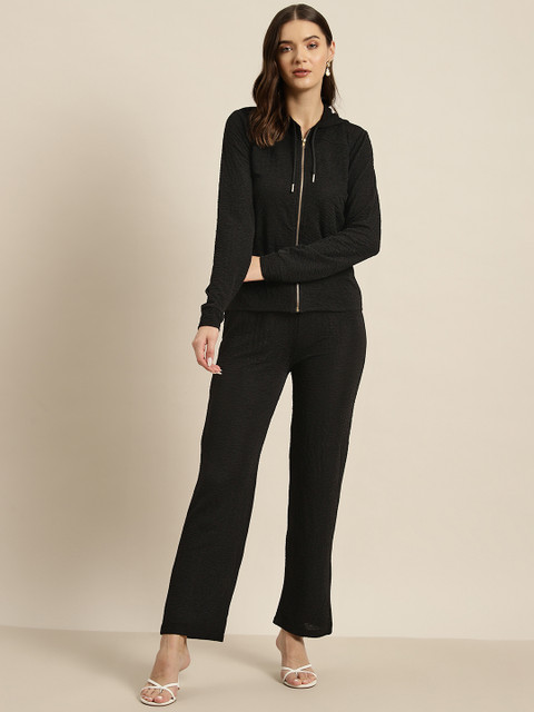 Qurvii Women Solid Shirt with Trousers