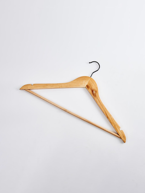 Home Centre Pacific Winston Set Of 8 Wooden Clothes Hangers - Image 4