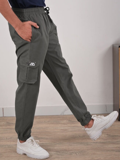 Beyoung Men Mid-Rise Pure Cotton Joggers