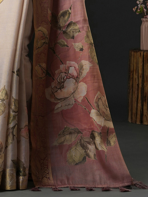 Anouk Floral Printed Zari Detail Saree - Image 5