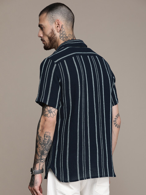 WROGN Men Pure Cotton Slim Fit Striped Casual Shirt - Image 4