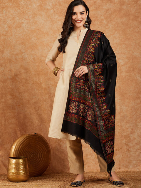 HK colours of fashion Ethnic Motifs Woven Design Shawl