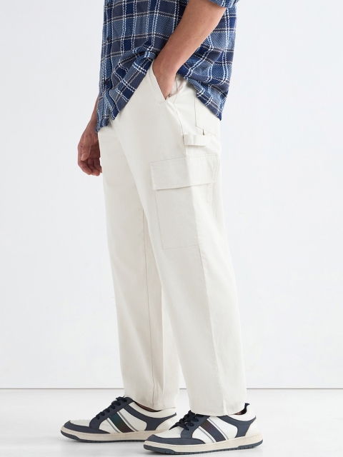 Bewakoof Men Cargo Carpenter Pants