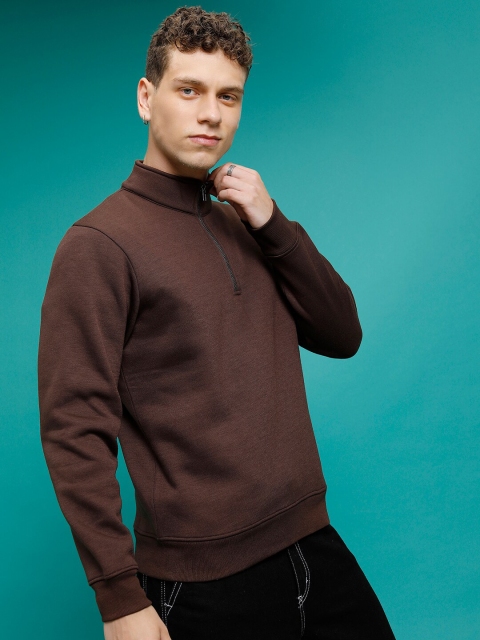 HIGHLANDER Mock Collar Half Zipper Sweatshirt - Image 3