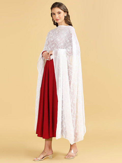 Dupatta Bazaar Floral Embroidered Thread Work Dupatta - Image 3