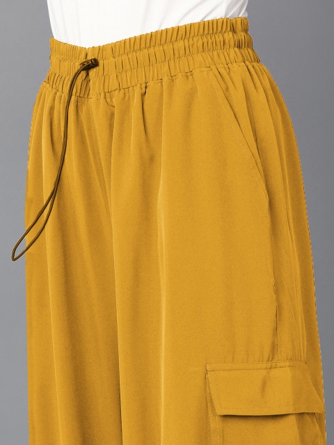 The Roadster Lifestyle Co. Women Mustard Baggy Fit Parachute Rapid-Dry Trousers - Image 5