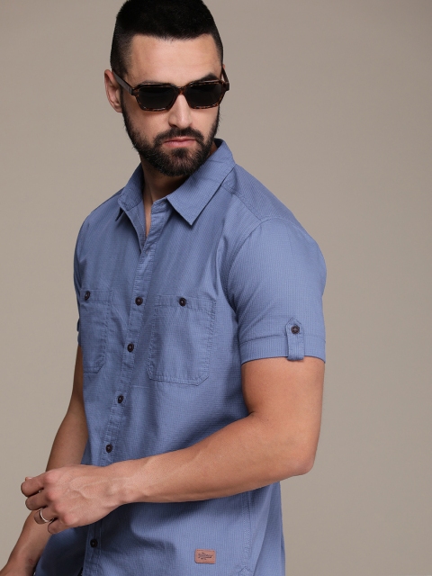Roadster Men Relaxed Textured Roll-Up Sleeves Pure Cotton Casual Shirt