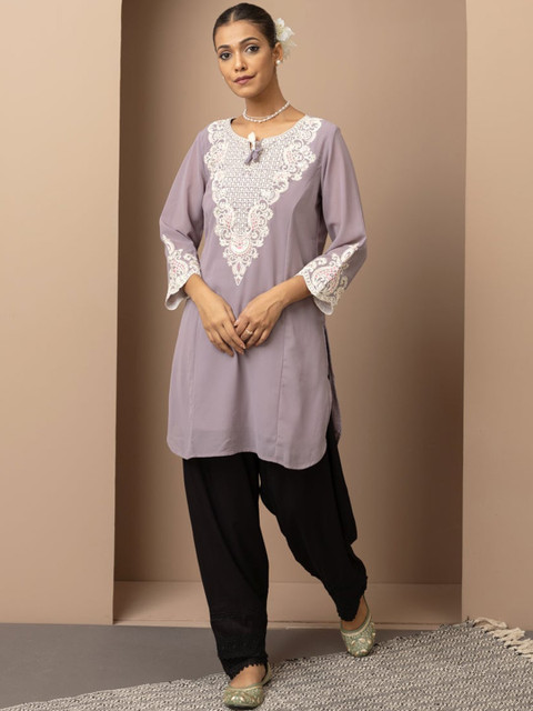 Lakshita Women Lace Work Detailed Pleated Salwar - Image 4