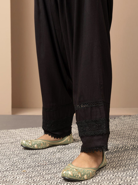 Lakshita Women Lace Work Detailed Pleated Salwar - Image 7