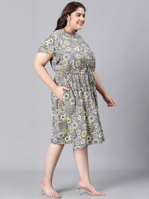 Oxolloxo Plus Size Floral Printed Tie-Up Neck Fit & Flare Dress - Image 3