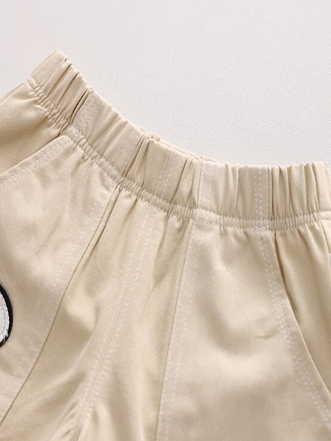 StyleCast Kids White Printed Polo Collar Pure Cotton T-shirt With Shorts Clothing Set - Image 7