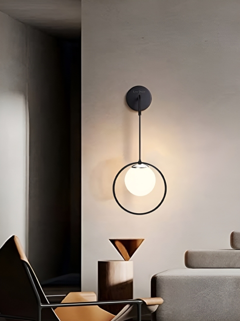 Lyse Decor Black Metal Spherical Shaped Wall Lamp - Image 2