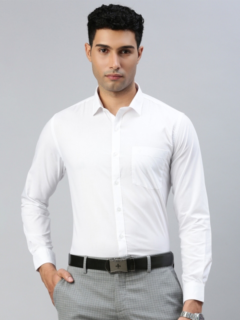 Ramraj Short Sleeves Shirt with Veshti