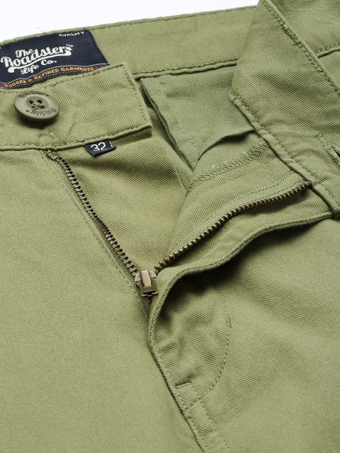 Roadster Men Solid Regular Fit Mid-Rise Plain Woven Flat-Front Pure Cotton Chinos - Image 5
