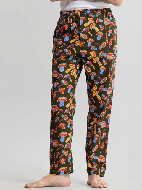 Snitch Men Mushroom Printed Pure Cotton Lounge Pants
