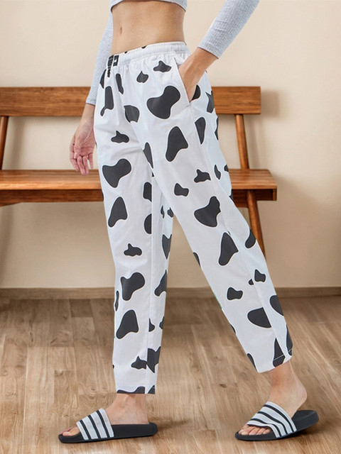 Bewakoof Women White & Black Abstract Printed Pure Cotton Lounge Pant