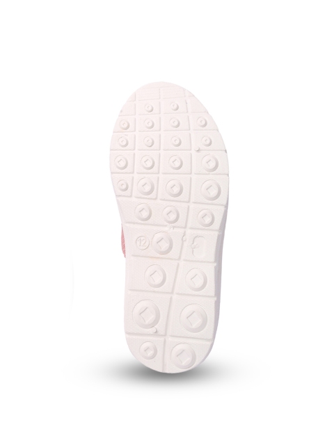 YK Girls Black Textured Contrast Sole Comfort Insole Flyknit Slip-On Sneakers - Image 4