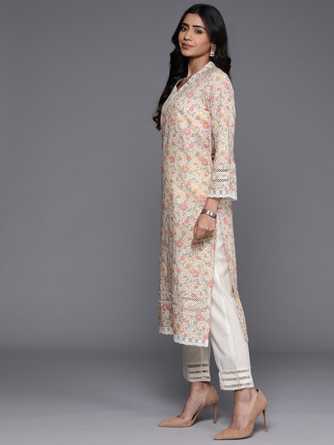 Varanga Off White Ethnic Floral Printed V Neck Flared Sleeves Lace Pure Cotton Kurta - Image 4