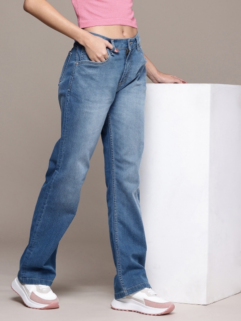 The Roadster Life Co. Women Straight Fit Heavy Fade Stretchable Jeans