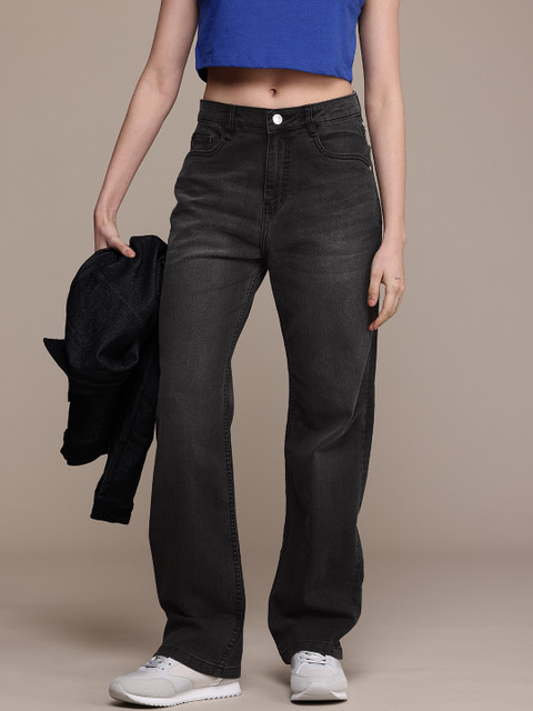 The Roadster Life Co. Women High-Rise Light Fade Stretchable Tapered Slim Fit Jeans