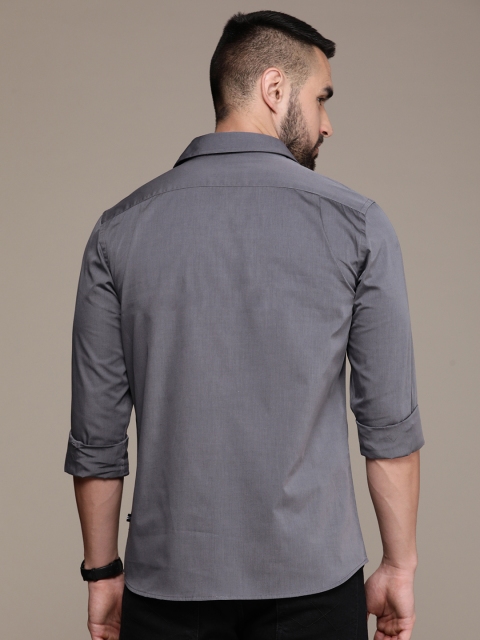 Nautica Pure Cotton Slim Fit Opaque Wrinkle Resistant Casual Shirt - Image 6