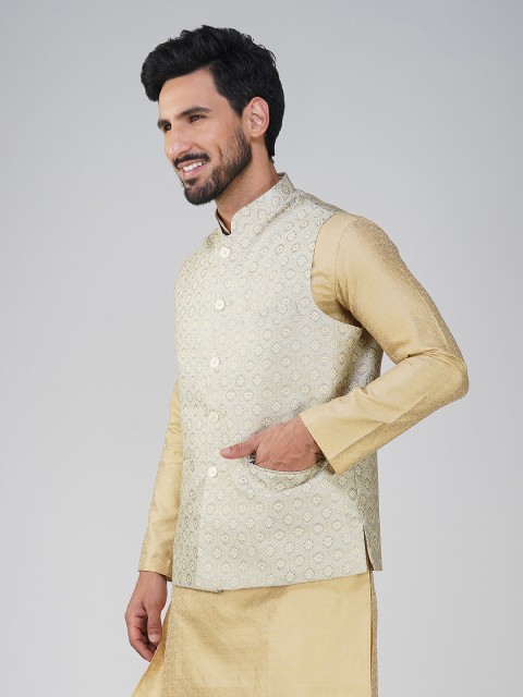 Vastraa Fusion Woven Design Nehru Jacket - Image 2