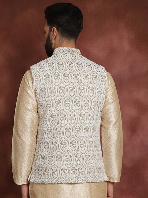 Anouk Metallic Embroidered Mandarin Collar Nehru Jacket - Image 5