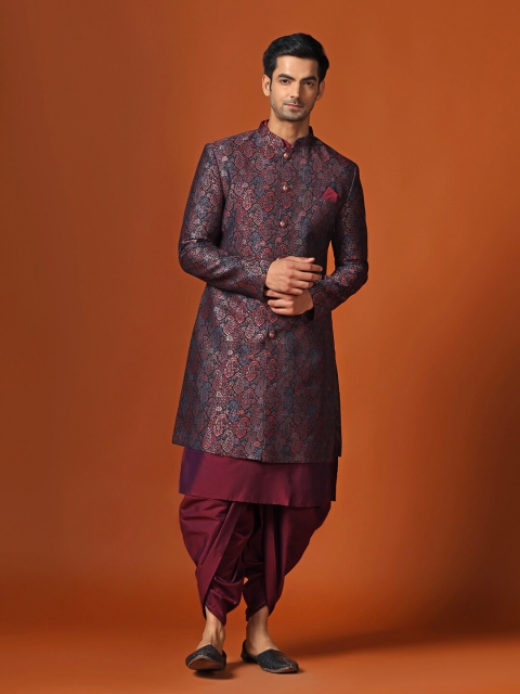 KISAH Men Paisley Woven Design Mandarin Collar Indowestern Sherwani Set