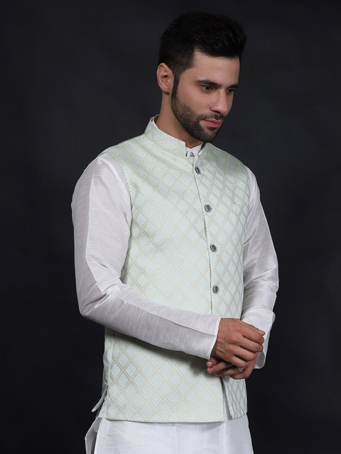 Wintage Woven Design Mandarin Collar Woven Nehru Jacket - Image 3