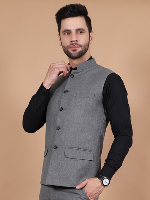 Wintage Mandarin Collar Woven Nehru Jacket - Image 3