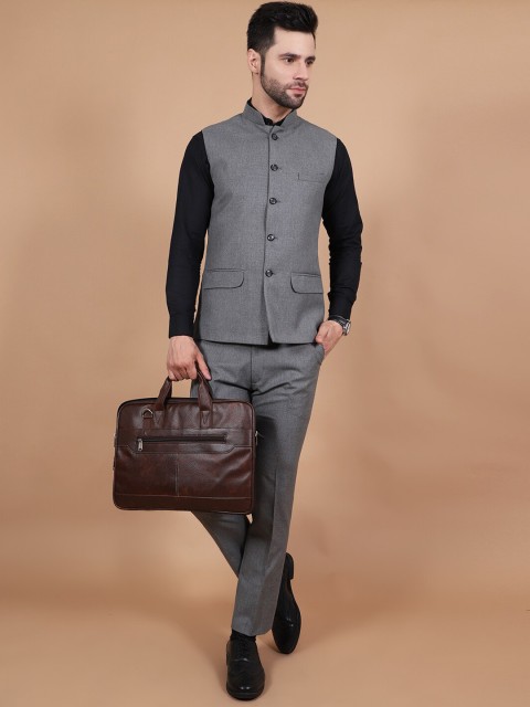 Wintage Mandarin Collar Woven Nehru Jacket - Image 5
