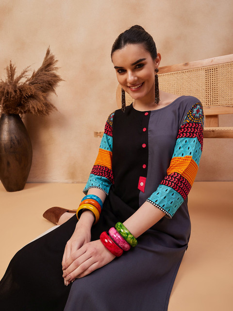 Anouk X fwd Ethnic Motifs Printed Round Neck Straight Kurta