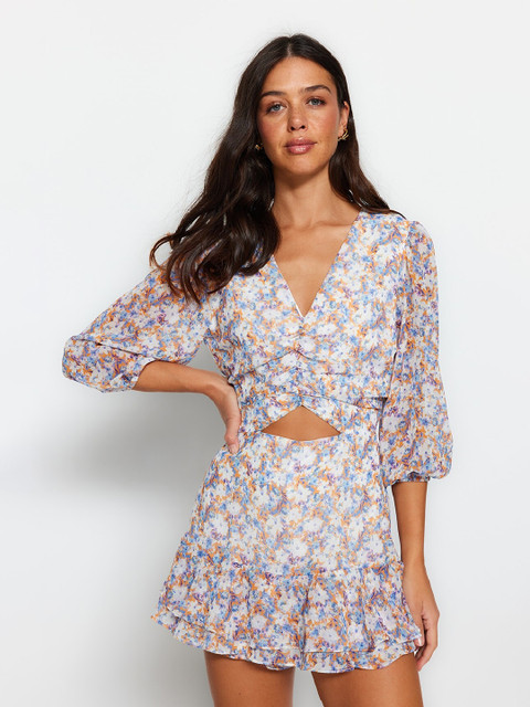 Trendyol Floral Printed V-Neck Cut Out Playsuit