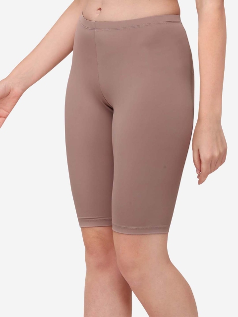 Soie Women Skinny Fit Mid Rise Cycling Sports Shorts - Image 2