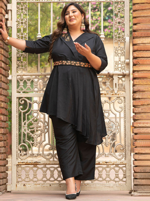 PrettyPlus by Desinoor.com Plus Size Cotton Silk Top With Trousers Co-Ords - Image 6