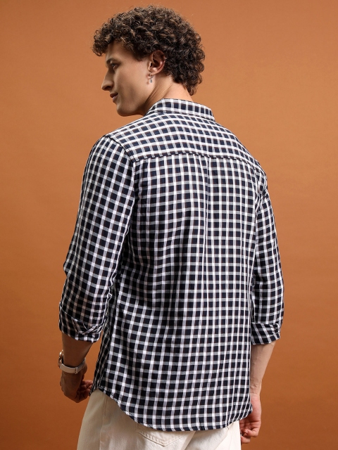 HIGHLANDER Men Slim Fit Checked Shirt - Image 5