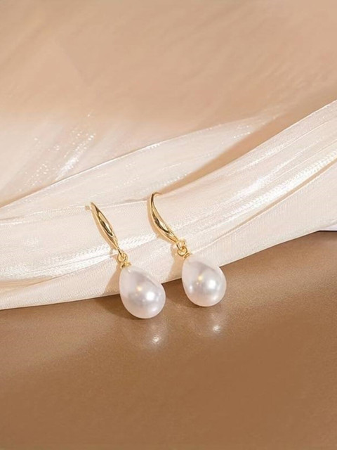 EL REGALO Gold-Plated Contemporary Drop Earrings