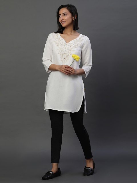AURELIA Floral Embroidered V-Neck Straight Kurti - Image 6