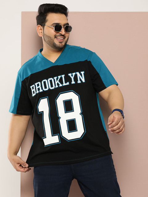 Sztori Men Plus Size Typography Printed V-Neck Relaxed Fit T-shirt