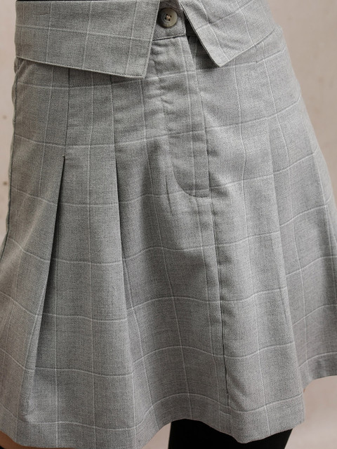 Tokyo Talkies Grey Checked A-line Mini Skirts - Image 6