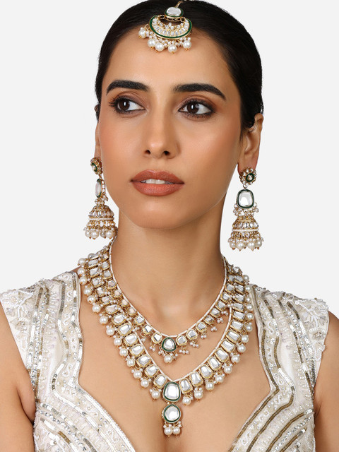 Zaveri Pearls Gold Plated Kundan Studded & Pearls Beaded Jewellery Set