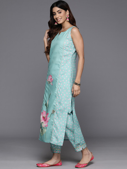 Ahalyaa Floral Printed Panelled Gotta Patti Kurta with Trousers - Image 5