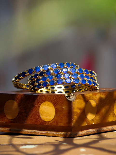 Manikya Set Of 4 Gold-Plated AD-Studded Bangles