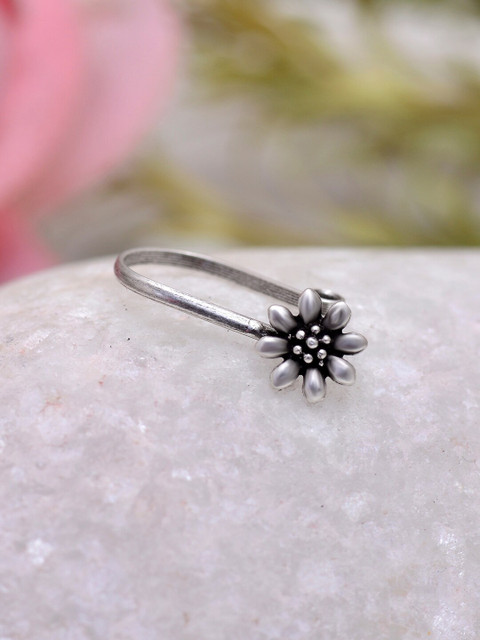 Abhooshan Sterling Silver Cubic Zirconia Stud Nosepin