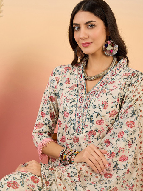 Sangria Floral Printed Pure Cotton V Neck Kurta With Trousers & Dupatta - Image 2