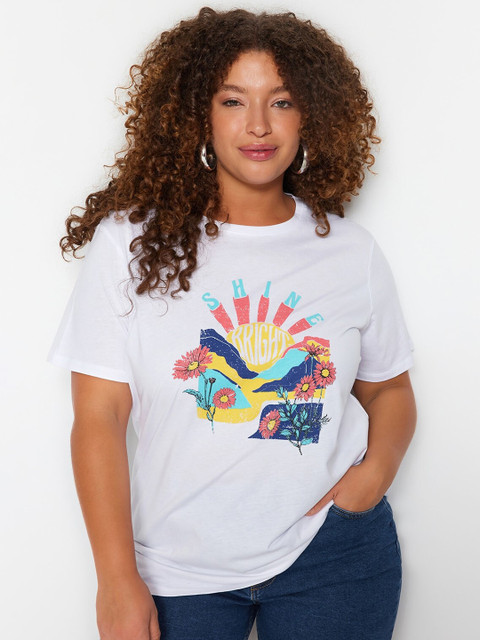 Trendyol Plus Size Graphic Printed Pure Cotton T-shirt - Image 5