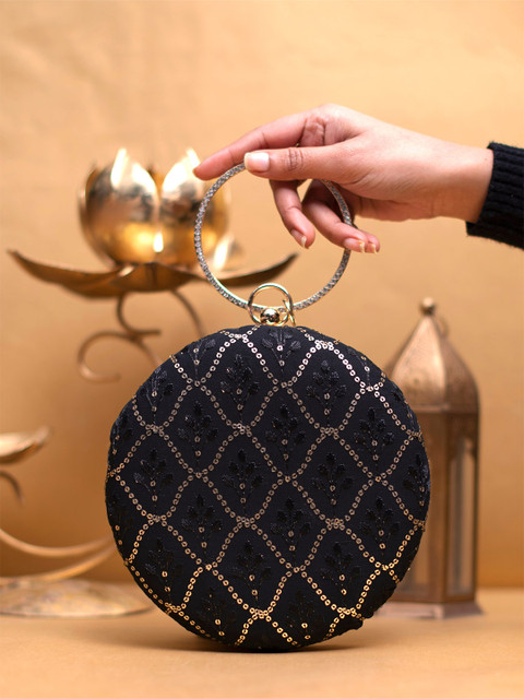 ARTKLIM Embroidered Box Clutch