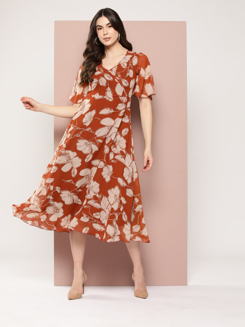 Qurvii Floral Print Flared Sleeves Midi Wrap Dress